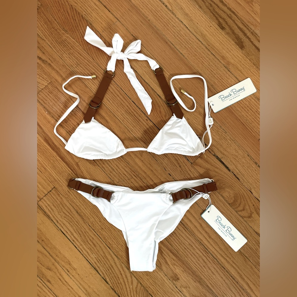 Beach Bunny brand bikini - never worn w/tags